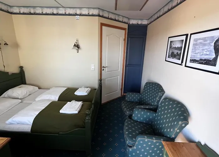 ホテル Konferansehotell As Sirevåg