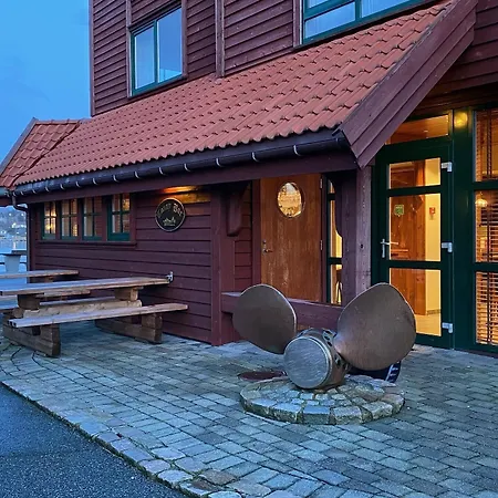 Konferansehotell As *